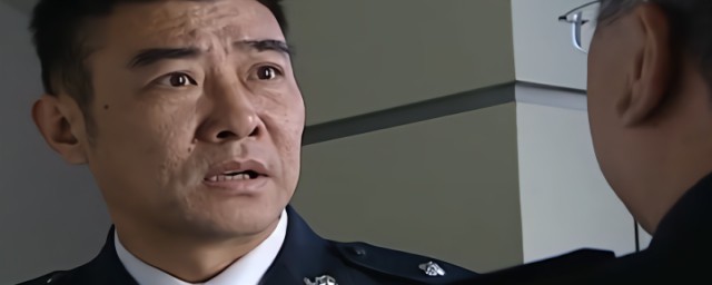 莫望英是电视剧警中警(电视剧:警中警)