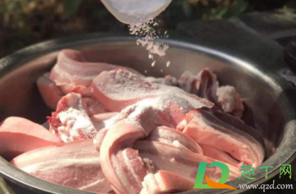 五花肉做腊肉洗还是不洗(腊肉用不用洗) 五花肉做腊肉洗还是不洗(腊肉用不用洗)