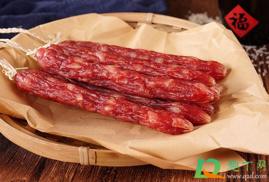 灌香肠肥瘦比例多少才好吃(香肠肥瘦比例口感最好)