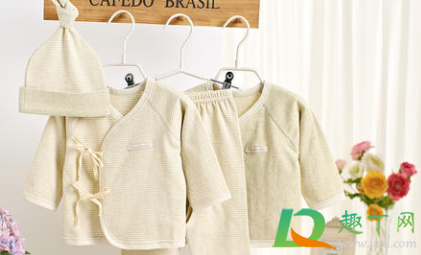 婴儿衣服有奶渍如何处理(婴幼儿衣服上的奶渍怎么去除)