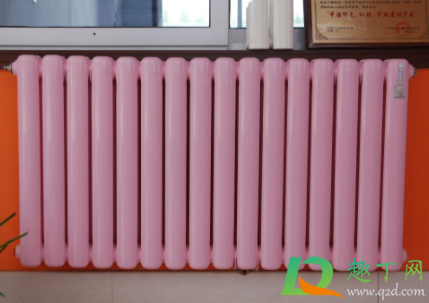 暖气片开关在上面按跟下面按一样吗(暖气片上面的开关是干嘛的) 暖气片开关在上面按跟下面按一样吗(暖气片上面的开关是干嘛的)