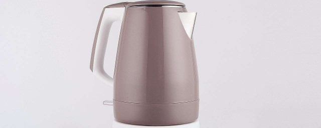 用白醋怎么去电水壶内部水垢(烧水壶里面的水垢用白醋可以去除么)