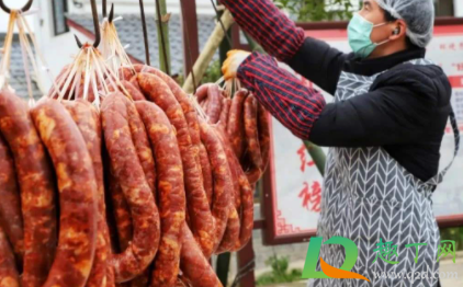 锅里炒热盐做腊肉能吃吗(腌腊肉的盐要炒热吗) 锅里炒热盐做腊肉能吃吗(腌腊肉的盐要炒热吗)