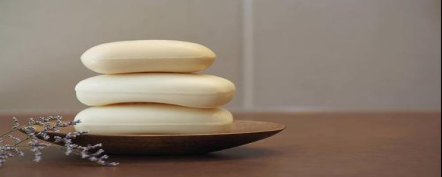 洗脸选择什么肥皂(什么皂适合洗脸)