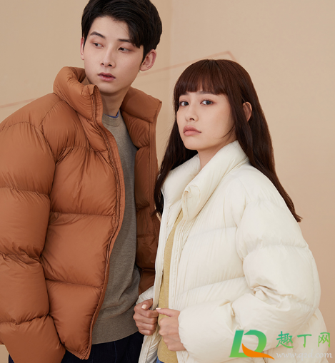 白鸭绒羽绒服可以用洗衣机洗吗(白鸭绒羽绒服可以机洗么)