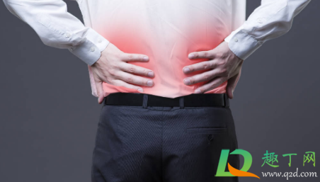 无缘无故尾巴骨疼是什么原因(尾巴骨总是疼是什么原因引起的呢)