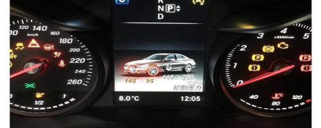 胎压指示灯亮了补完胎后怎么消除(补完胎胎压报警灯怎么消除)