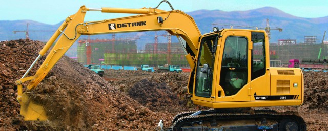 挖掘机如何保养?(挖掘机如何保养不会坏)