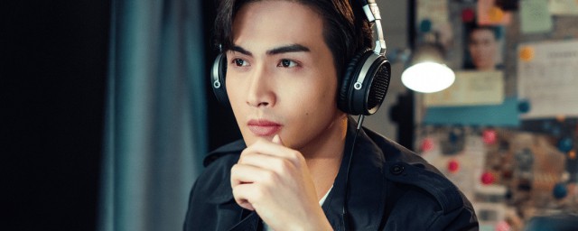 暴风眼剧情简介(暴风眼 剧情介绍)