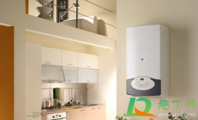 壁挂炉取暖是用电还是用气(冬天用壁挂炉取暖和用电取暖哪个)