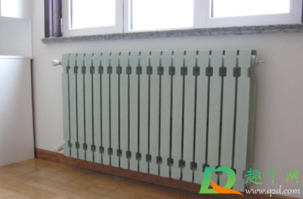 为什么开暖气后暖气片有声音(暖气片使用时有声音吗)