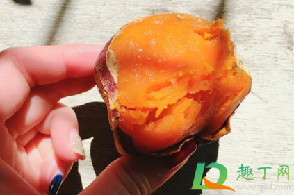 烤箱烤红薯要不要洗(烤箱烤红薯以后怎么清洁烤箱)