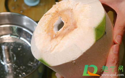 椰青怎样煲汤(椰青可以用来煲汤吗)