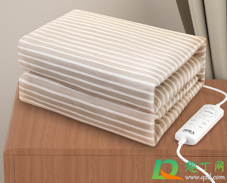 电热毯开多久才暖和(电热毯关了还能暖多久)