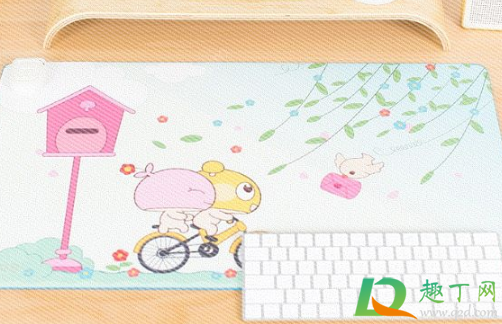 桌面加热垫会烧起来吗(桌面加热垫不热了)