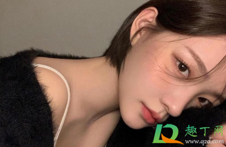 粉瘤可以用针挑破挤出来吗(粉瘤可以用粉刺针刺破吗)