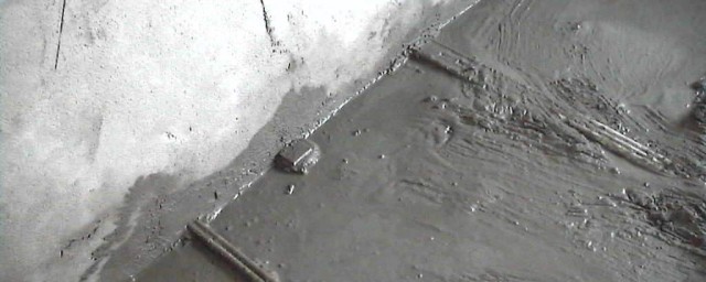 下水道被水泥堵了可以用以下几个方法(下水道被泥水堵住怎么办)