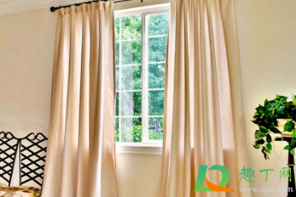 平时窗帘怎么清洗(窗帘一般怎么清洗)