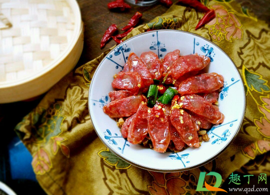 灌香肠肥瘦比例多少才好吃(香肠肥瘦比例口感最好)