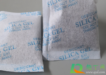 除湿干燥剂吃了会怎么样(干燥剂吃了没事吧)