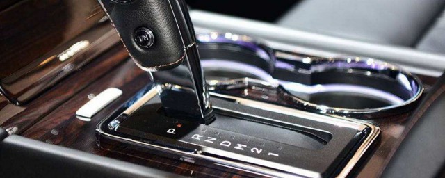 自动挡汽车为什么会憋熄火(自动挡车会憋熄火吗)