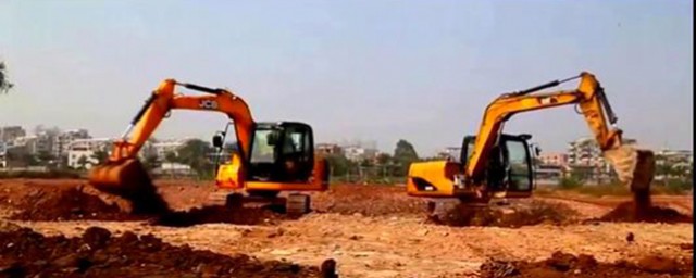 挖掘机新手必学技巧(学挖掘机有哪些技巧)