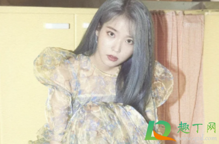 蓝黑色头发能保持多久(蓝黑色染发能保持多久) 蓝黑色头发能保持多久(蓝黑色染发能保持多久)