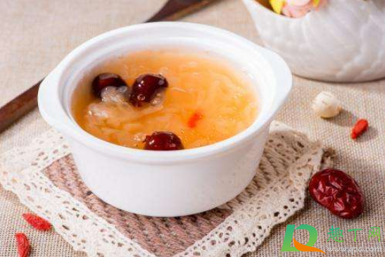 银耳今天泡发后明天炖可以吗(银耳可以泡发一晚上第二天再炖吗)