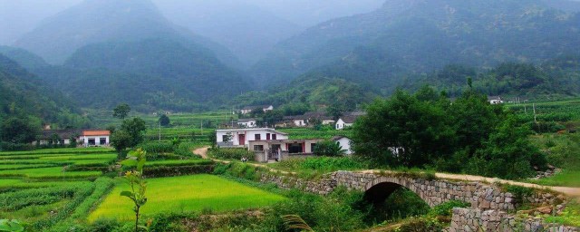 归属于安庆市(安庆市属于哪里)