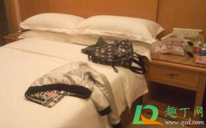 钟点房一般几点到几点(钟点房一般几点到几点个小时)