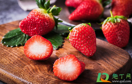 草莓洗了可以过夜吗(草莓洗了放冰箱可以过夜吗)