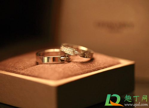 2021正月初八结婚好还是初六好(2021年正月初8结婚好不好)