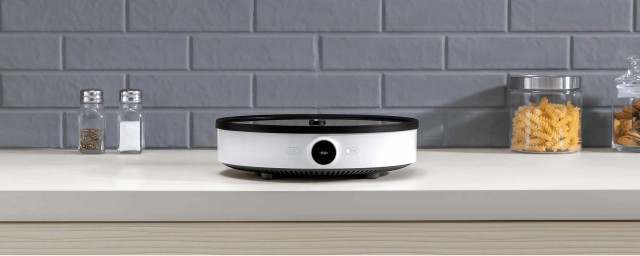 电磁炉嗡嗡响的原因(电磁炉运行起来嗡嗡响)