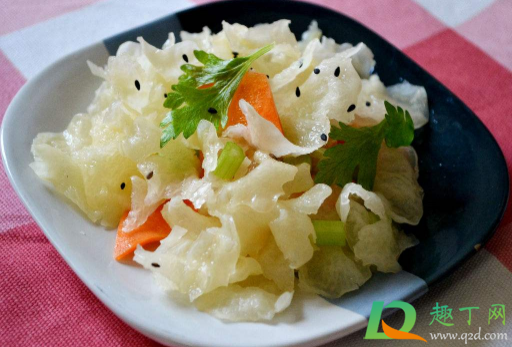 银耳凉拌需要煮一下吗(银耳凉拌用不用水煮一下)