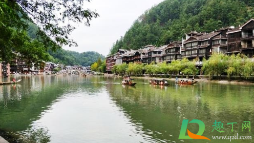 凤凰古城在湖南哪个市哪个县(凤凰古城在湖南哪个省)