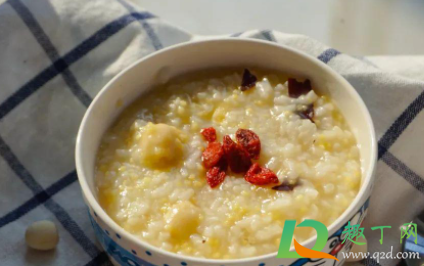 煮粥糊锅底怎么去除(煮粥的锅底糊了怎样清洗啊)