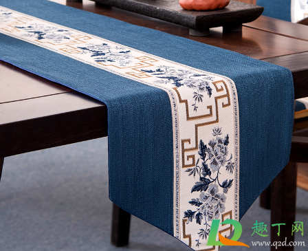 桌布用什么颜色好(桌布用什么颜色好看)