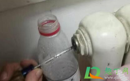 暖气片排气阀在哪图解(暖气片的排气阀门在哪) 暖气片排气阀在哪图解(暖气片的排气阀门在哪)