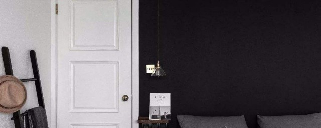 卧室门反锁怎么办呢(卧室门反锁了怎么开锁)