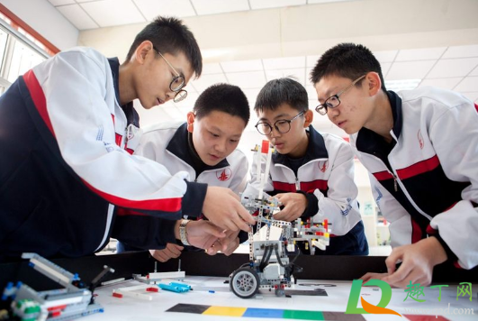 2021元旦后全国学生放假是真的吗(2021国庆学生怎么放假)