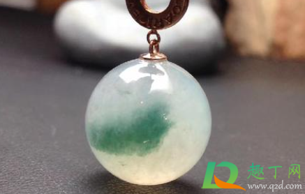 玉戴久了变黄了怎么办(玉戴了有点变黄怎么办)