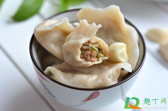 冬至吃饺子要自己包吗(冬至饺子必须吃完吗) 冬至吃饺子要自己包吗(冬至饺子必须吃完吗)