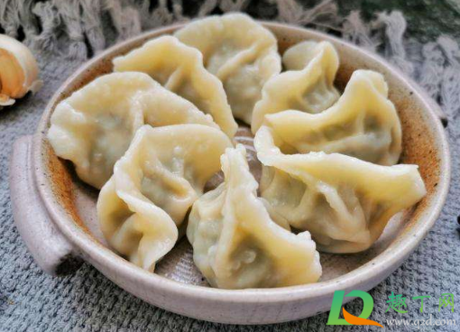 冬至吃饺子是吃蒸饺还是煮饺子好(冬至吃煮饺子还是煎饺子) 冬至吃饺子是吃蒸饺还是煮饺子好(冬至吃煮饺子还是煎饺子)