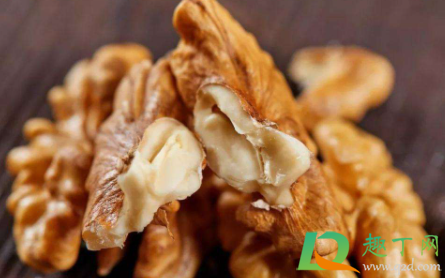 吃核桃手上非常黑怎么才能快速弄干净(吃核桃把手弄黑了怎样才能快速清除?) 吃核桃手上非常黑怎么才能快速弄干净(吃核桃把手弄黑了怎样才能快速清除?)