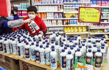 猫瘟病毒在84消毒液可以存活多久(猫瘟病毒能用84消毒液杀死吗)