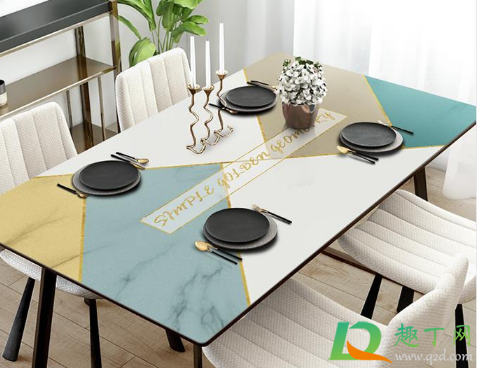 新买的餐桌布能直接放在桌子上使用吗(买来的桌布能直接用么)