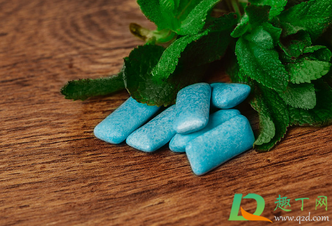 口香糖咽下去怎么办(三岁宝宝口香糖咽下去怎么办)