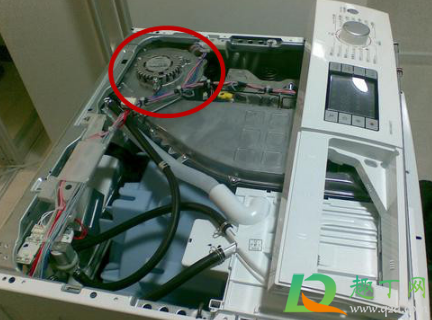 洗衣机一到脱水就异响正常吗(洗衣机一到脱水就异响无法脱水) 洗衣机一到脱水就异响正常吗(洗衣机一到脱水就异响无法脱水)