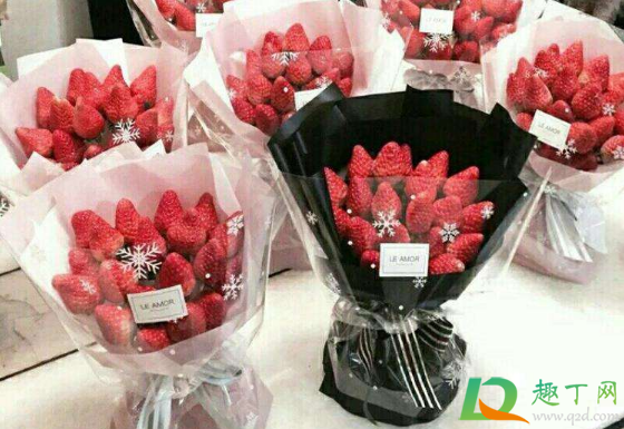 草莓花束可以带上飞机吗(花束能不能上飞机)