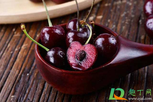 车厘子用什么洗的干净(车厘子用什么洗最干净)